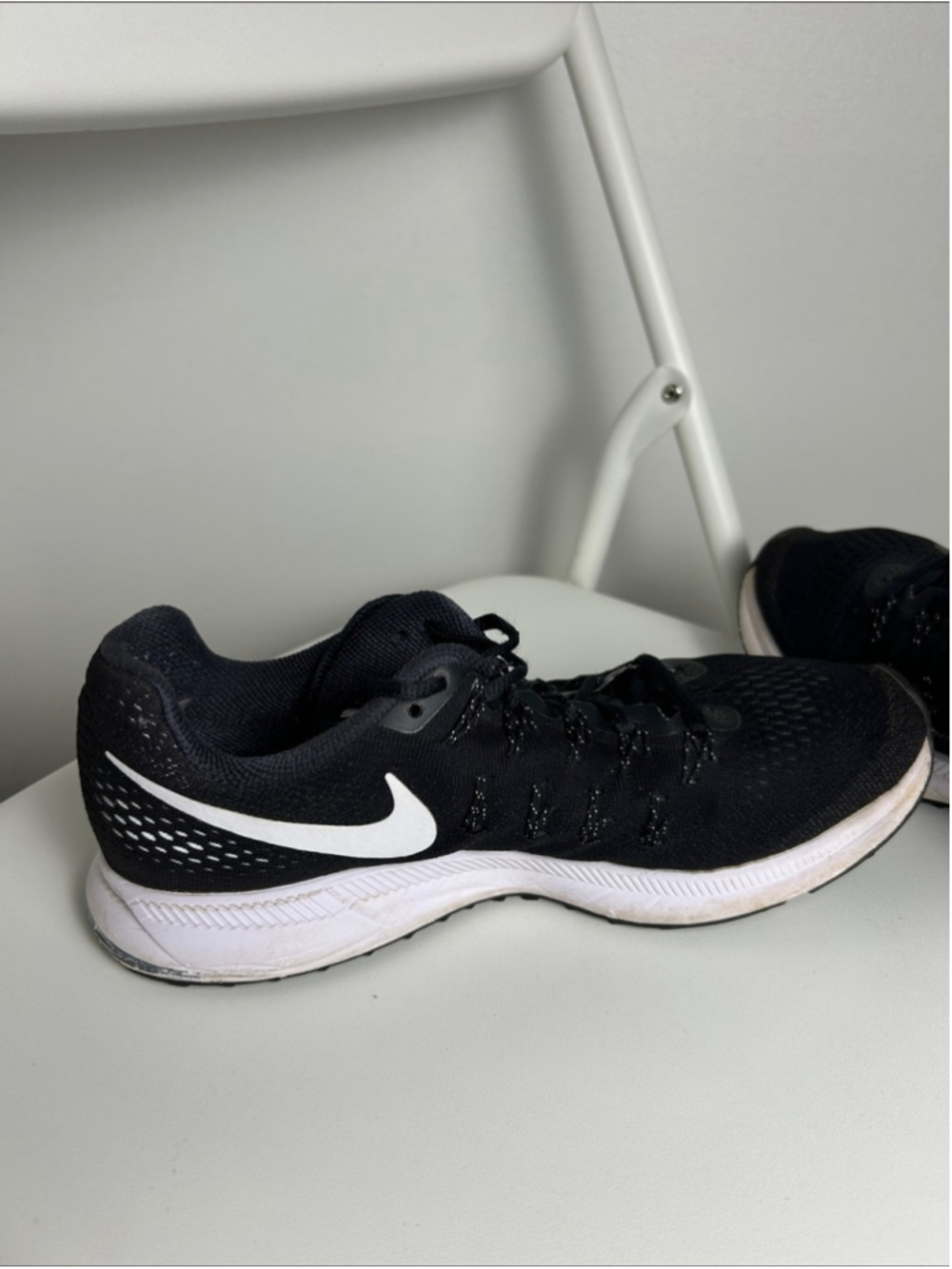 Nike Air Zoom Pegasus 33 Running Shoes Black White Size 10 EU 42 831356-001 - Picture 6 of 8